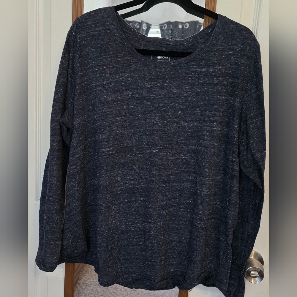 Women's Top
